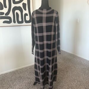 Danny & Nicole Black and Gray Checkered Long Sleeve Dress